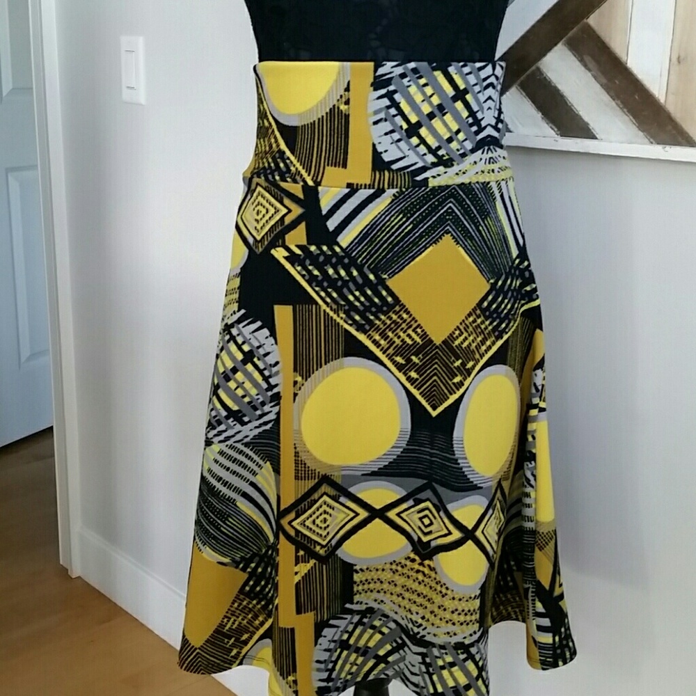 LuLaRoe unicorn Azure skirt